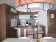 grand-bliss-dining-kitchen.JPG