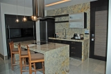 Alternative view of Grand Luxxe kitchen