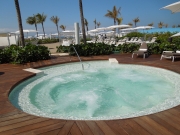 grand-luxxe-outdoor-jacuzzi.JPG