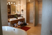 second-spa-tower-bathroom.JPG